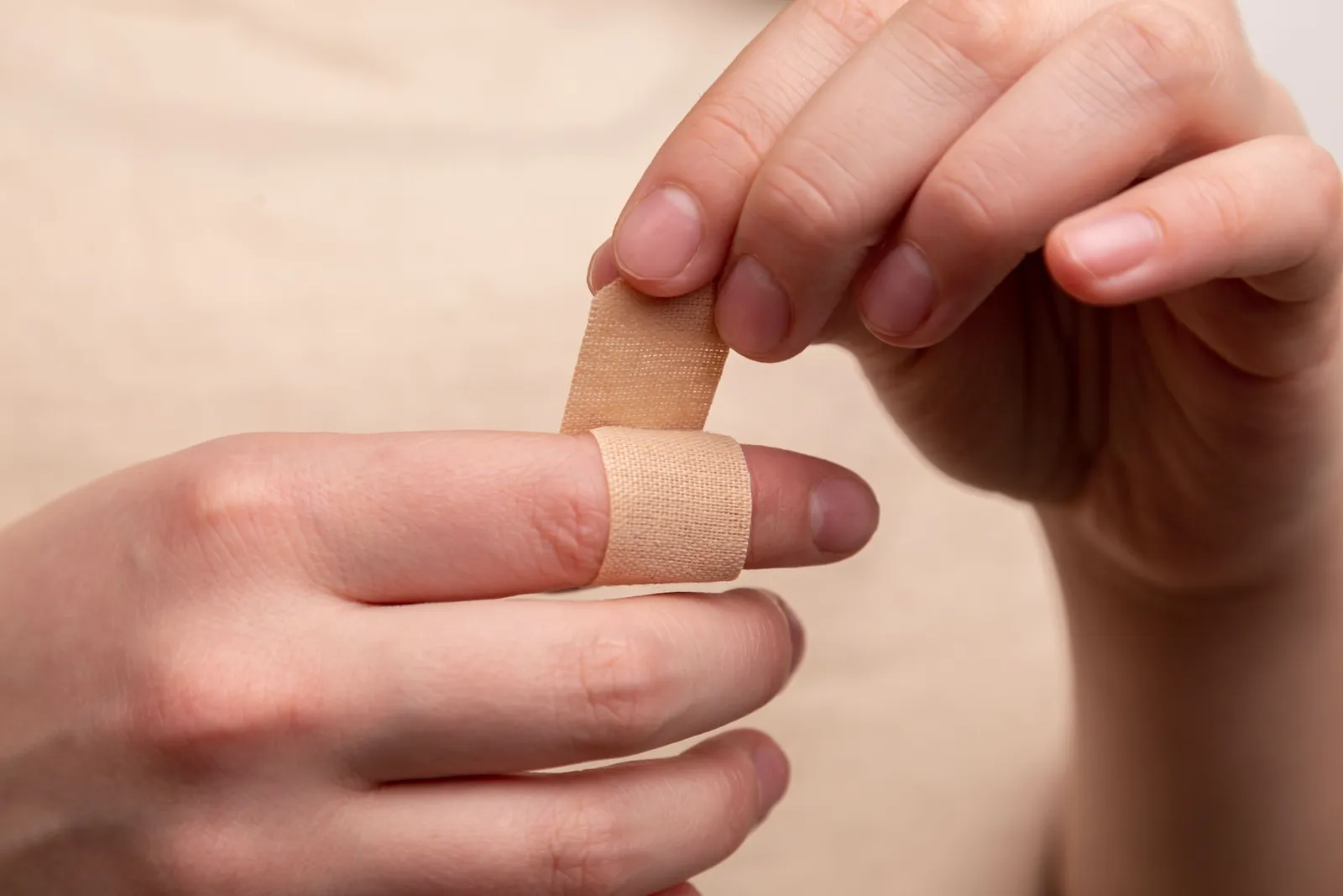 Wound Dressing - Cut Finger